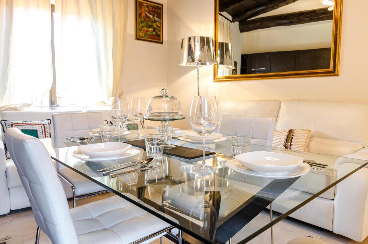Begatto Apartment, Nel Cuore Del Centro Storico โบโลญญา ภายนอก รูปภาพ